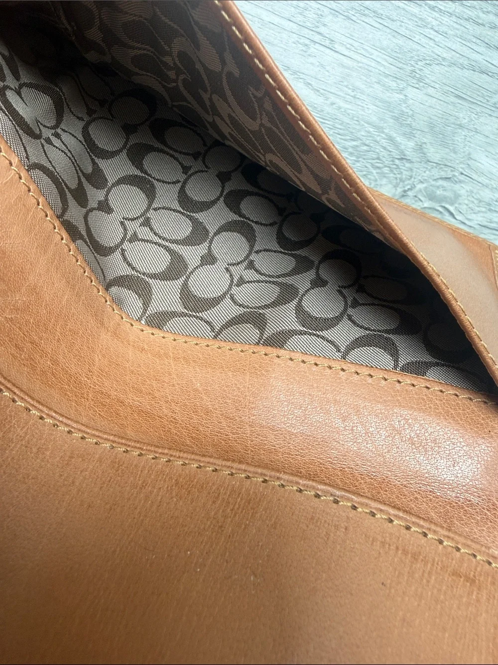 Coach classic leather